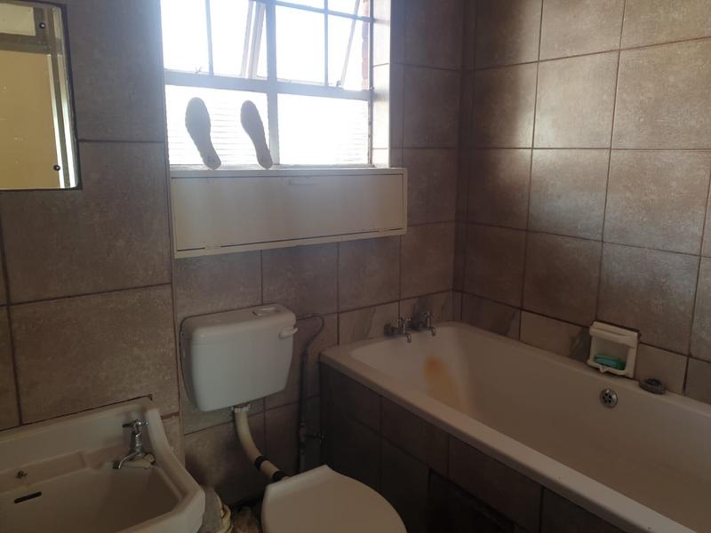 1 Bedroom Property for Sale in Stilfontein North West